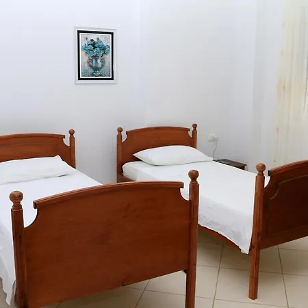 Seaview Apartment, Sarande
